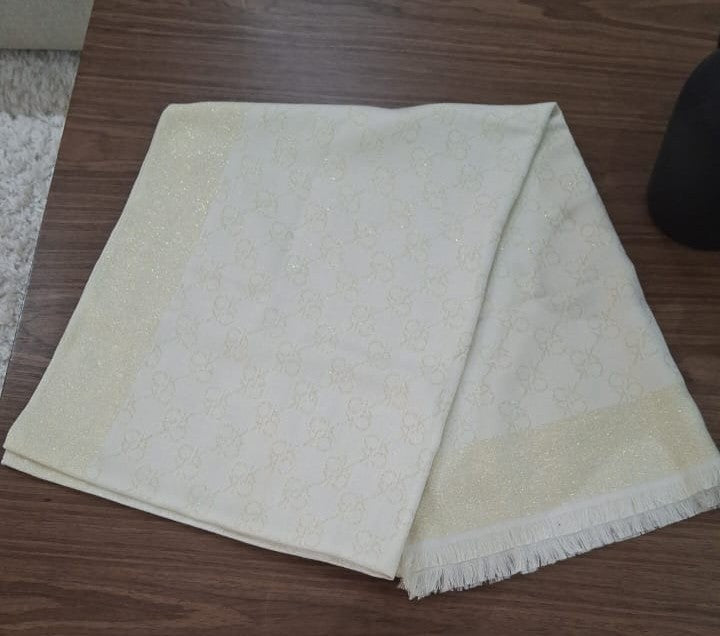 CHALE CK DEUXIEME MAIN